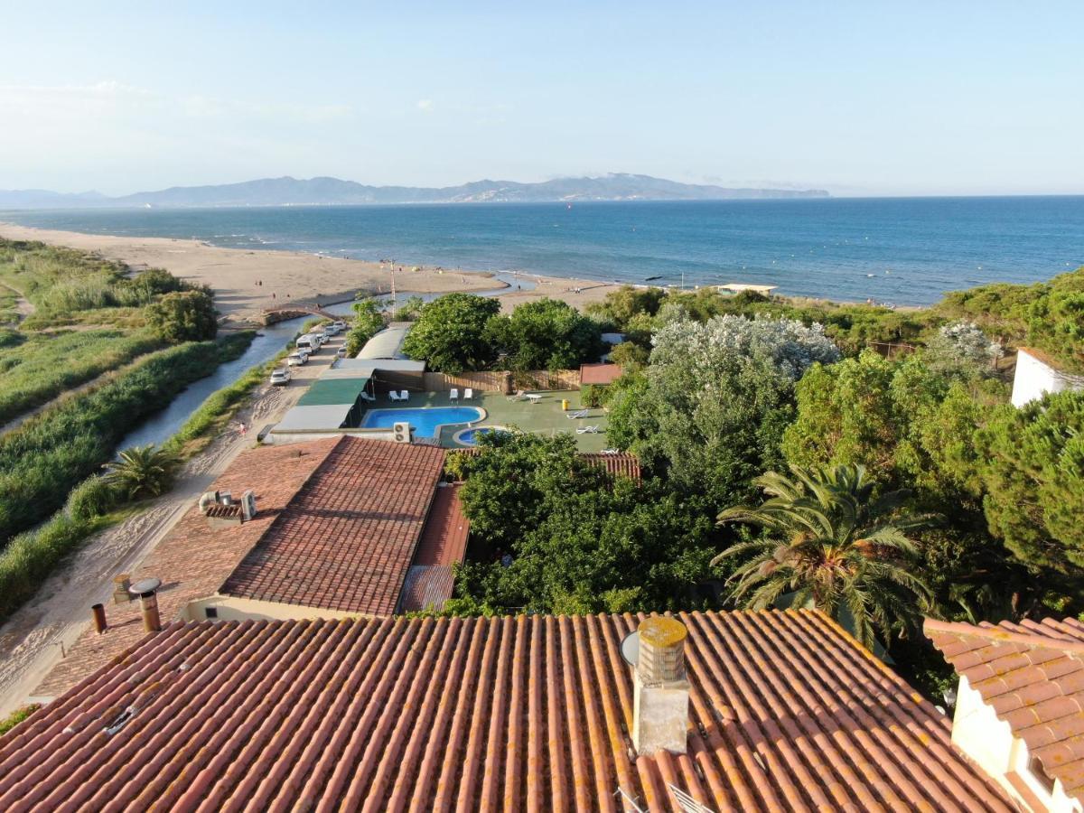 Hotel Riomar Sant Marti d'Empuries Ngoại thất bức ảnh