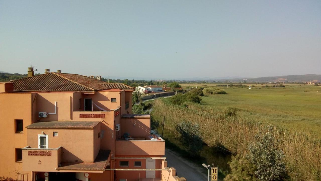 Hotel Riomar Sant Marti d'Empuries Ngoại thất bức ảnh