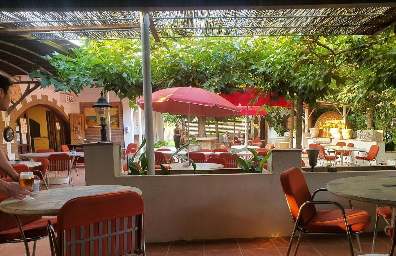 Hotel Riomar Sant Marti d'Empuries Ngoại thất bức ảnh